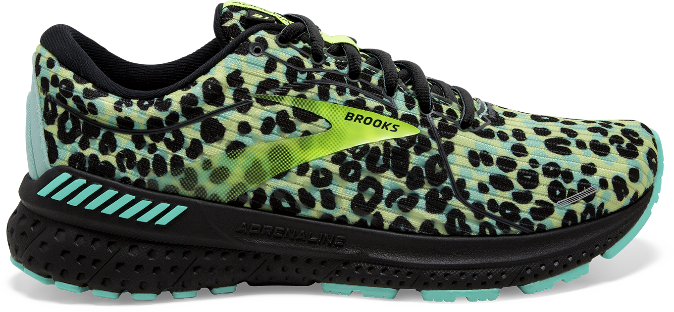 brooks ocean black nightlife