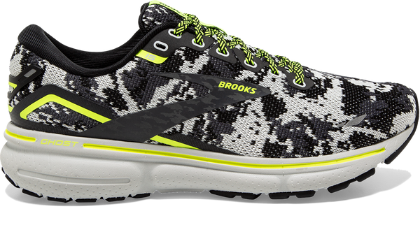 お中元 お歳暮 お年賀 夏 冬 年末年始のご挨拶 ギフト 通販な Brooks Men's Ghost 15 Camo 029 Black/Ebony/Nightlife スパイク・シューズ